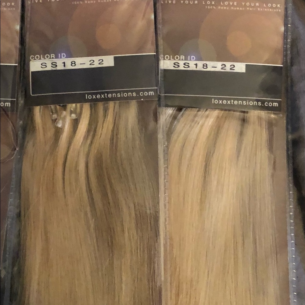Lox Brand 22in Blonde loop and bead extensions